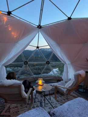Handeland Lodge I Arctic Dome